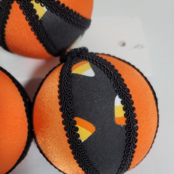 Decorative Halloween Candy Corn Fabric Ornament Balls,‎ Set of 3 Hand Crafted - Picture 5 of 9
